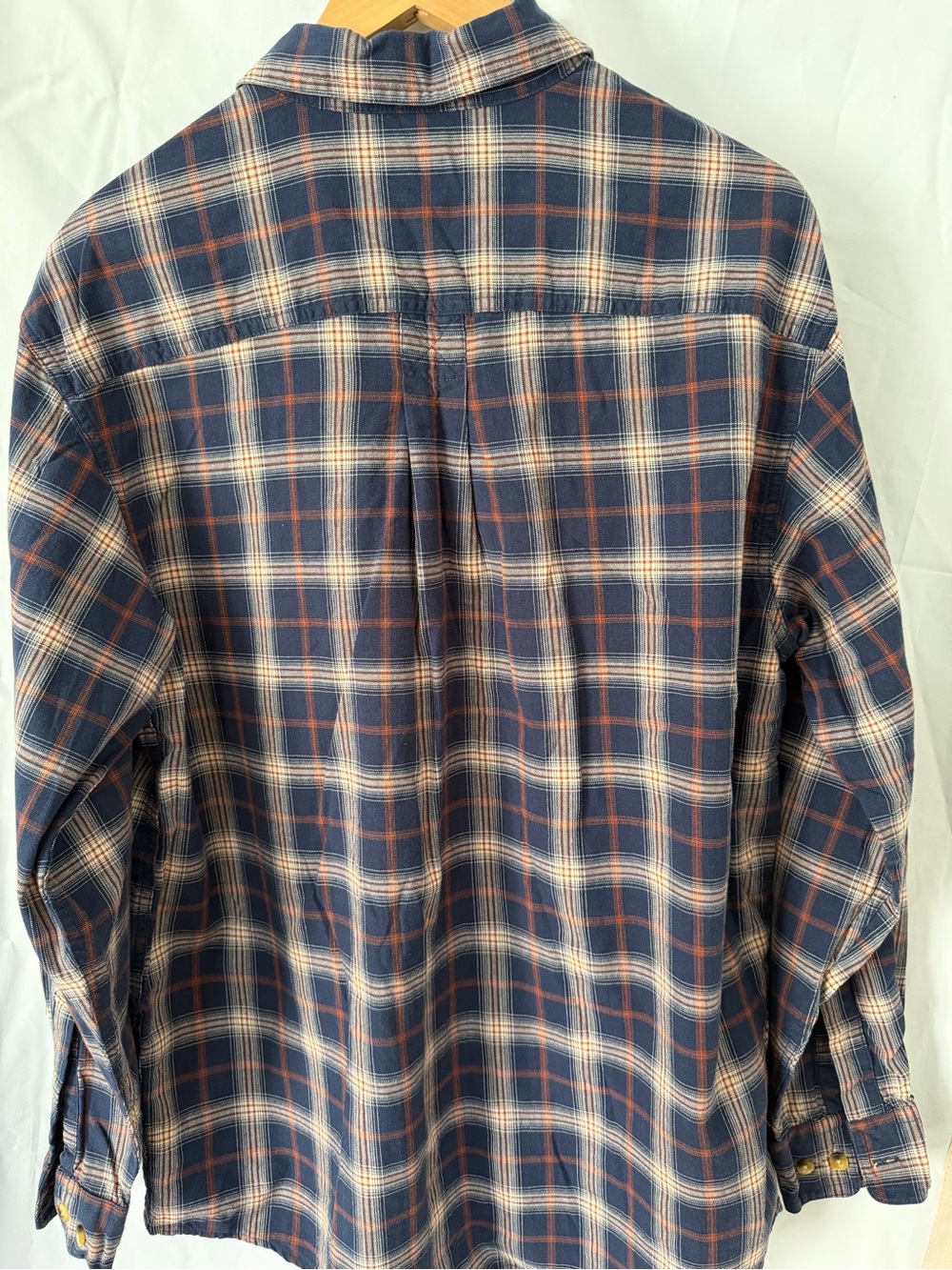 Vintage L.L. Bean Navy and Cream Plaid Heavy cotton Button-Down Shirt - Picture 5 of 10